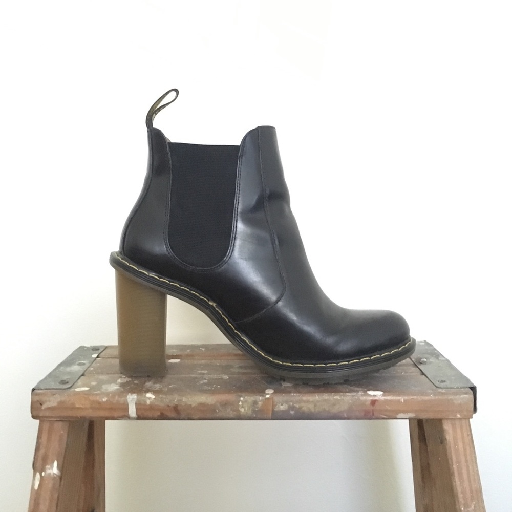 Dr Martens Eloise Boot, Size US 7 Women’s